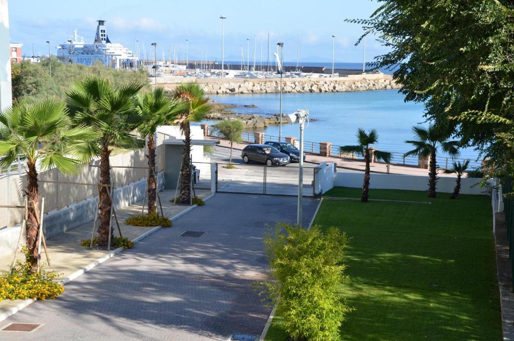 Residence Lungomare Porto Torres Dış mekan fotoğraf